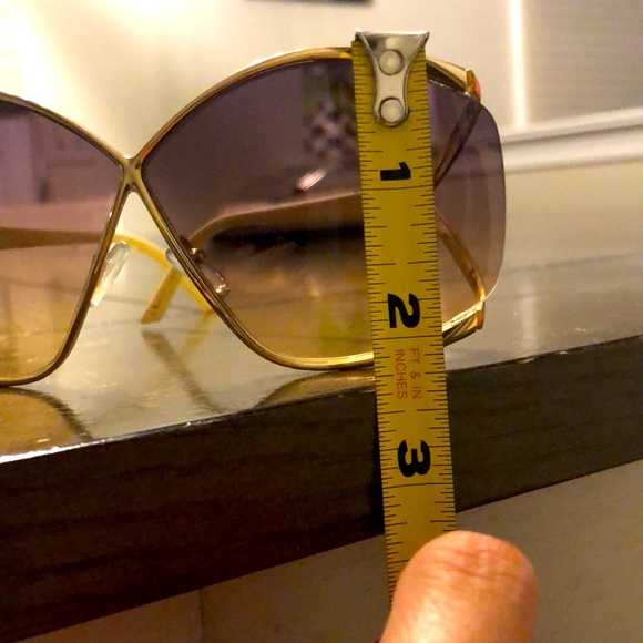 Women’s Christian Dior sunglasses - Picture 6 of 9